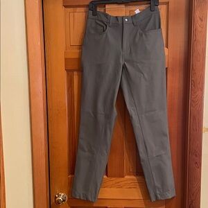 NWOT State & Liberty Olive Tech Chino Slim Leg Pant size 32